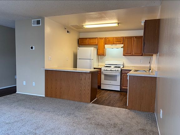 3rd image of 717 W California Ave APT 14