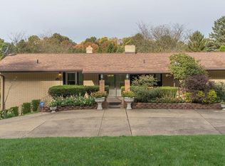 1128 Parklane Dr NW, New Philadelphia, OH