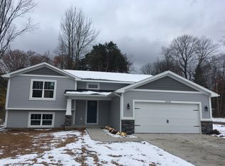 12126 Heights Ravenna Rd, Ravenna, MI