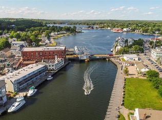 21 Church St, Mystic, CT 06355