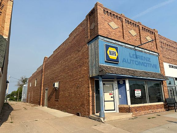 3rd image of 332 N State St