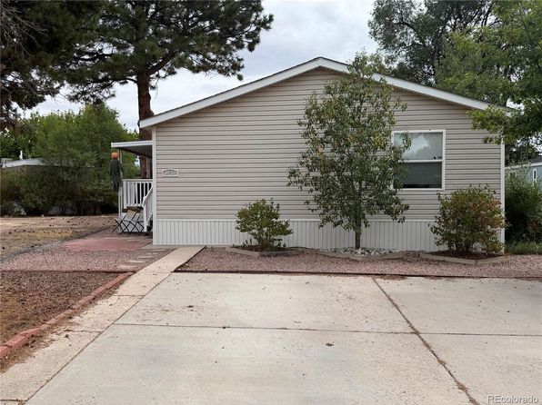1095 Western Dr
