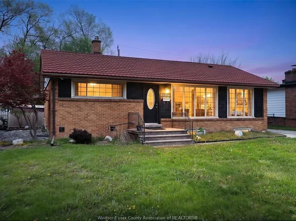 3598 Rankin Ave, Windsor, ON N9E 3C5