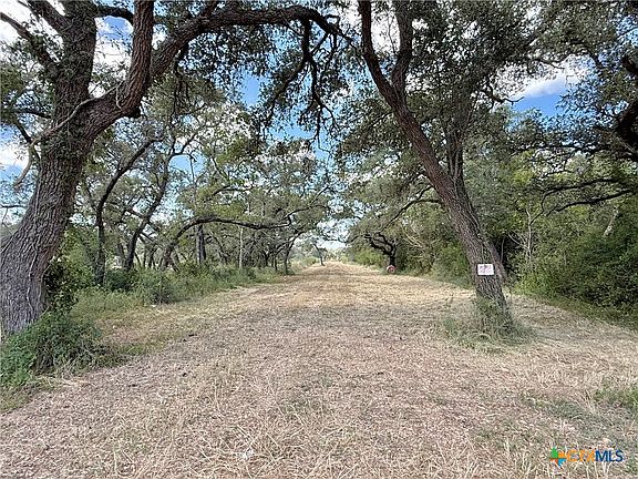 3rd image of 4668 Old Highway Rd