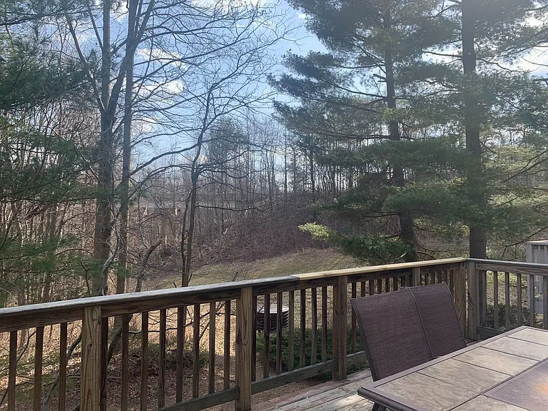19117 Grotto Ln — Photo 38