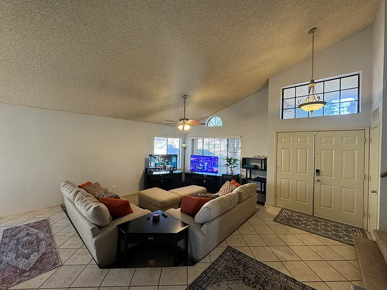 3728 N Copenhagen Dr — Photo 34
