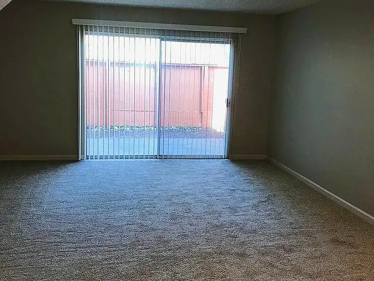 Marconi Vista Townhomes — Photo 3