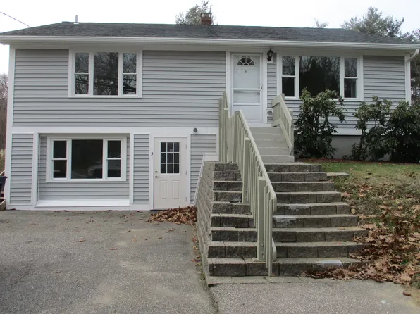 131 Portsmouth Ave, Stratham, NH 03885