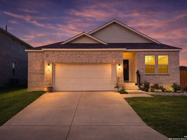 8949 Elizabeth, Converse, TX 78109