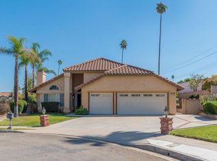2271 Lochness Cir, Corona, CA 92881