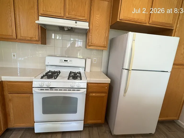 3142 W Sweet Ave — Photo 6