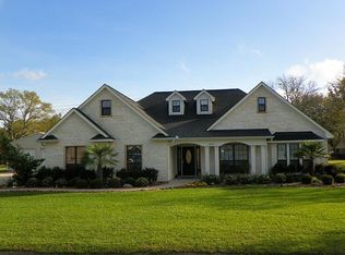 9227 Gene St, Needville, TX 77461