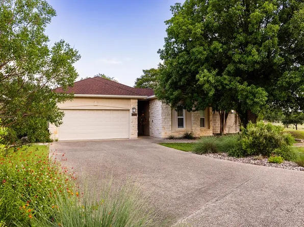 2729 Indian Wells Dr, Kerrville, TX 78028