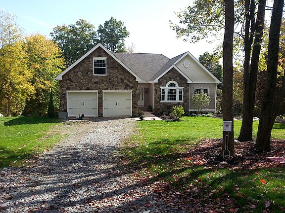2nd image of 13 Disano Dr