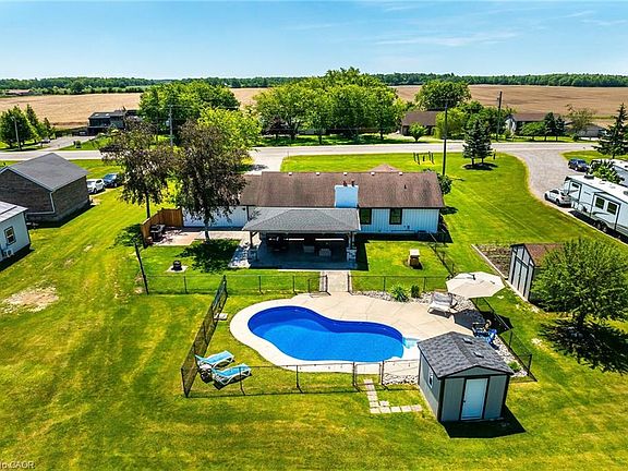 2nd image of 2885 Haldimand Rd #9