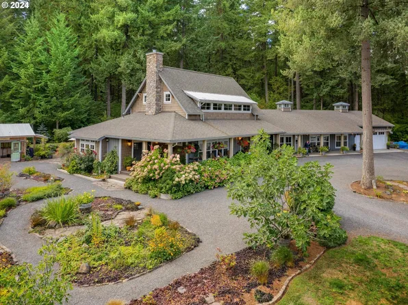 58435 Lindsay Ln, Warren, OR 97053