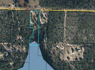 709 N Silver Lake Rd, Fountain, FL 32438