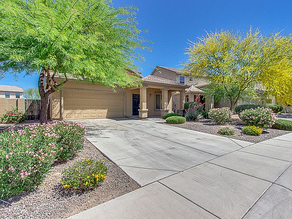 3rd image of 41567 N Palm Springs Trl