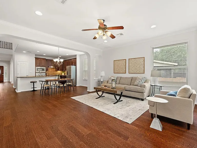 703 S Frontier Ln — Photo 18