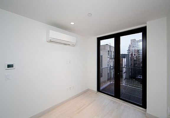 5th image of 152 2nd Ave #B