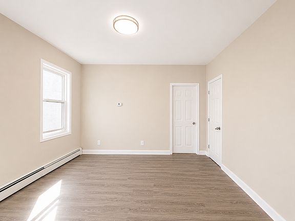 5th image of 24-36 42nd St #2F
