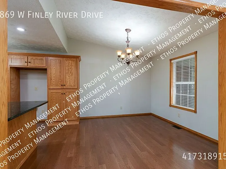1869 W Finley River Dr — Photo 7