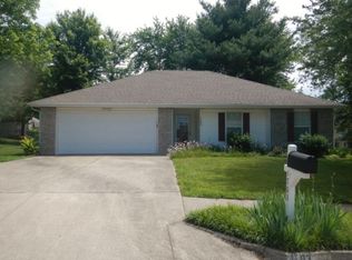 1703 S Charleston Cir, Columbia, MO 65202