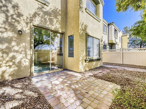 2nd image of 611 Desert Silk Ct