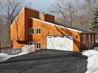 33 Buttonhook Rd, Chappaqua, NY 10514