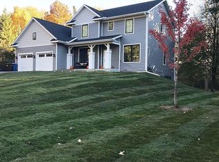 27015 Beverly Dr, Shorewood, MN 55331