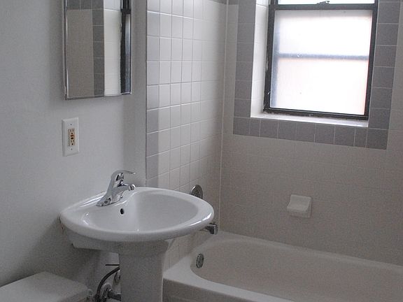 5th image of 5421 W Washington Blvd APT 306