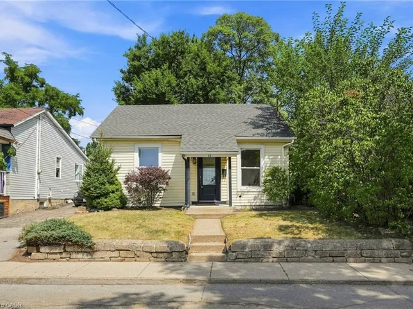 12 Nelson St, Hamilton, ON L8P 1G3