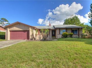 941 Candle Berry Rd, Orlando, FL 32825