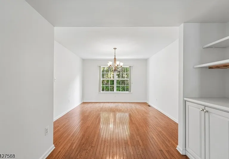 1 Leigh Rd — Photo 8