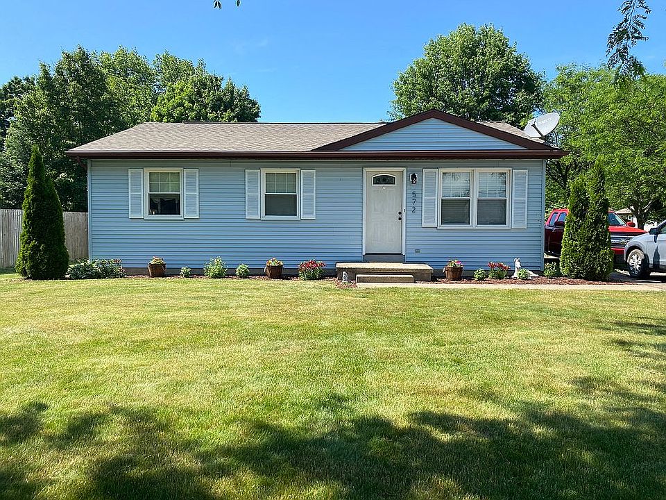 1st image of 572 Tilden Ave