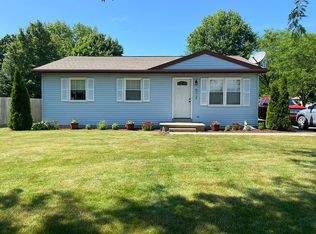 572 Tilden Ave, Girard, PA 16417
