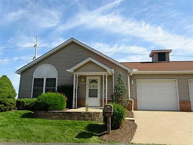 1st image of 233 Village Ct