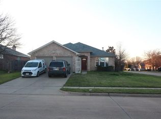 2863 Ector Dr, Grand Prairie, TX 75052