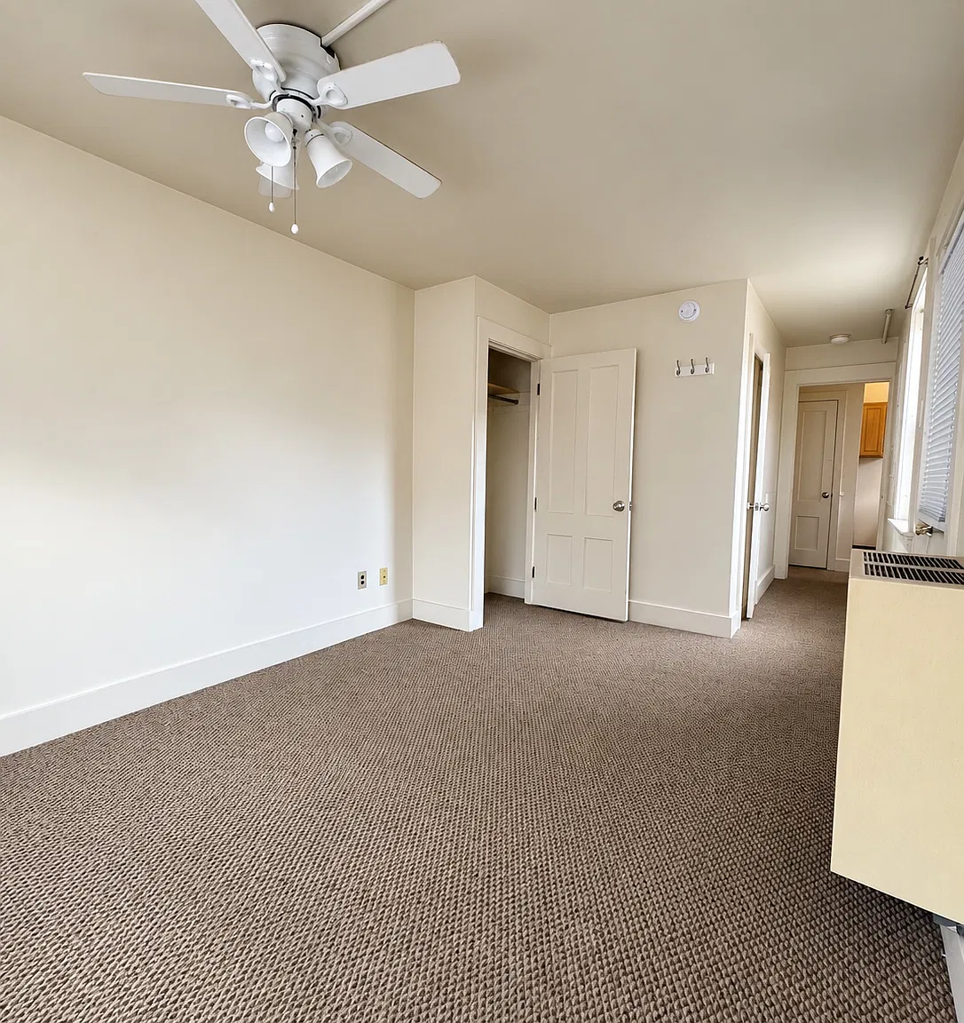 Studio, $1,595 — Photo 4