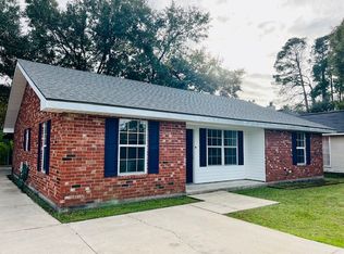 205 Pine Valley Dr, Youngsville, LA 70592