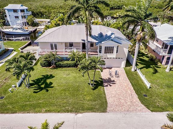 3rd image of 16447 Porto Bello St