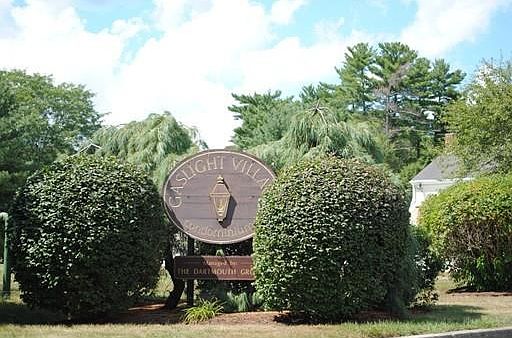 4th image of 60 Gaslight Ln