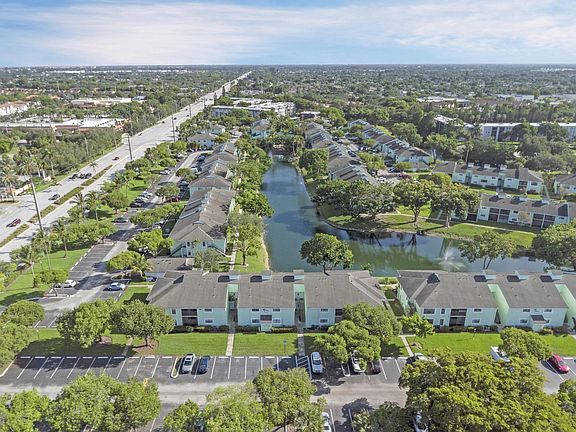 4th image of 3969 NW 87th Avenue #3969