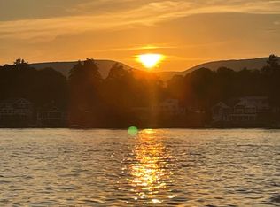 140 Hancock Rd, Pittsfield, MA 01201