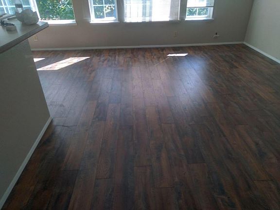 4th image of 302 Garden Ct