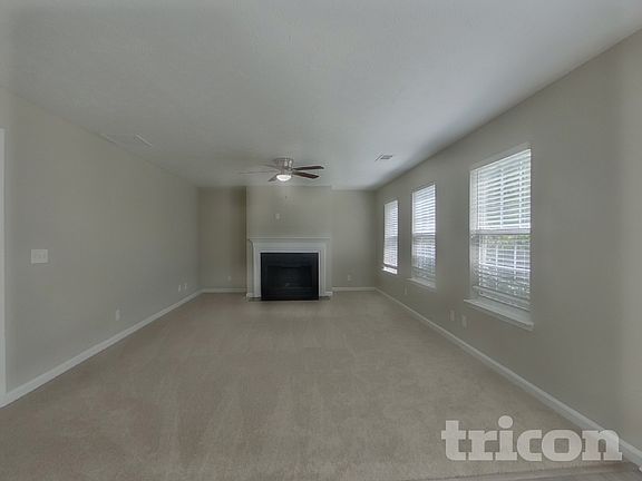 2nd image of 1030 Riverclift Dr