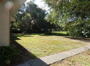 1217 Hummingbird Ln, Brandon, FL 33511