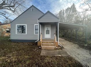 440 Millcreek Rd, Lebanon, MO 65536