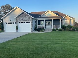 10819 Daffodil Ct, Harrison, AR 72601
