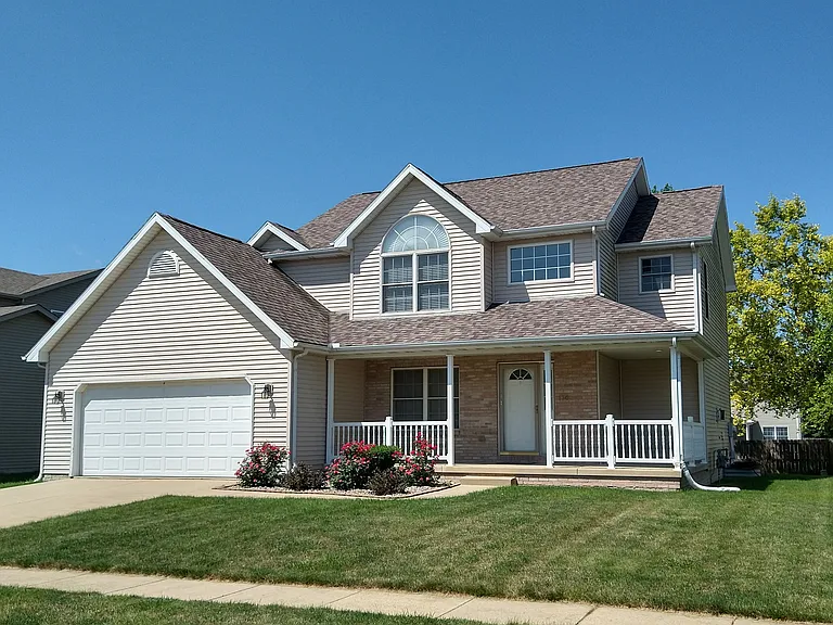 Plantation Ln — Photo 1